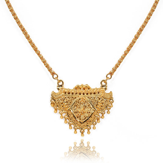 Pretty Gold Plated Necklace